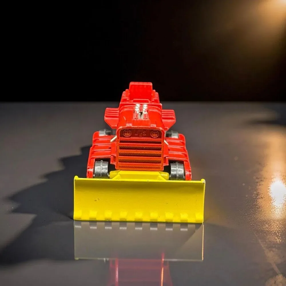 Vintage 1974 Matchbox Lesney Super Kings K-23 Red & Yellow Super Bulldozer A67